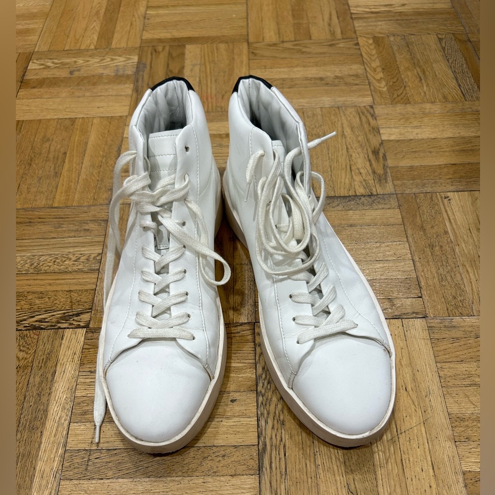 Men’s Essentials Fear Of God shoes size 43